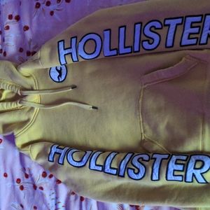 HOLLISTER HOODIE (like-new)